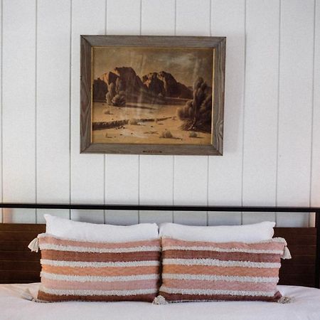 The Good House- Hot Spring Hideaway Hotel Desert Hot Springs Bagian luar foto